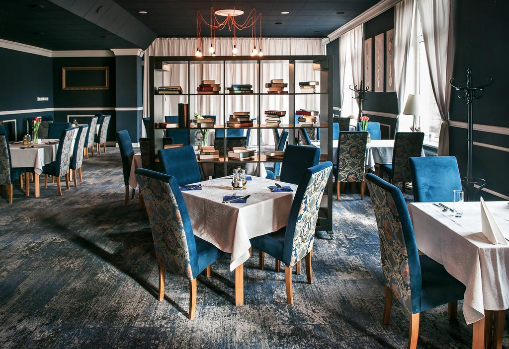 Hotel Ior 포즈난 외부 사진